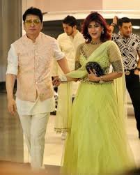 Warda Khan Nadiadwala - Wikiunfold.com